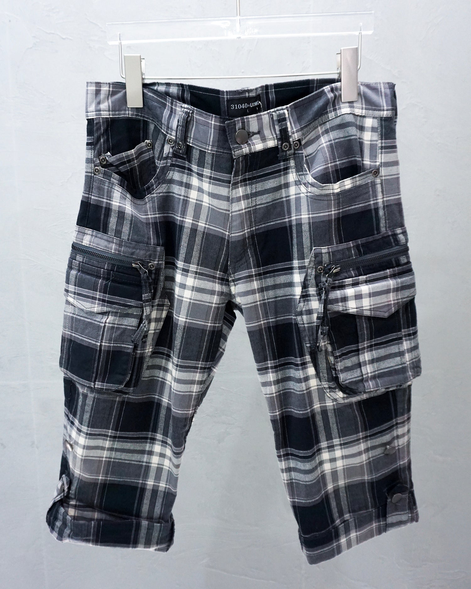 [Vintage] 31040=UOMO Check Pattern Cargo Shorts