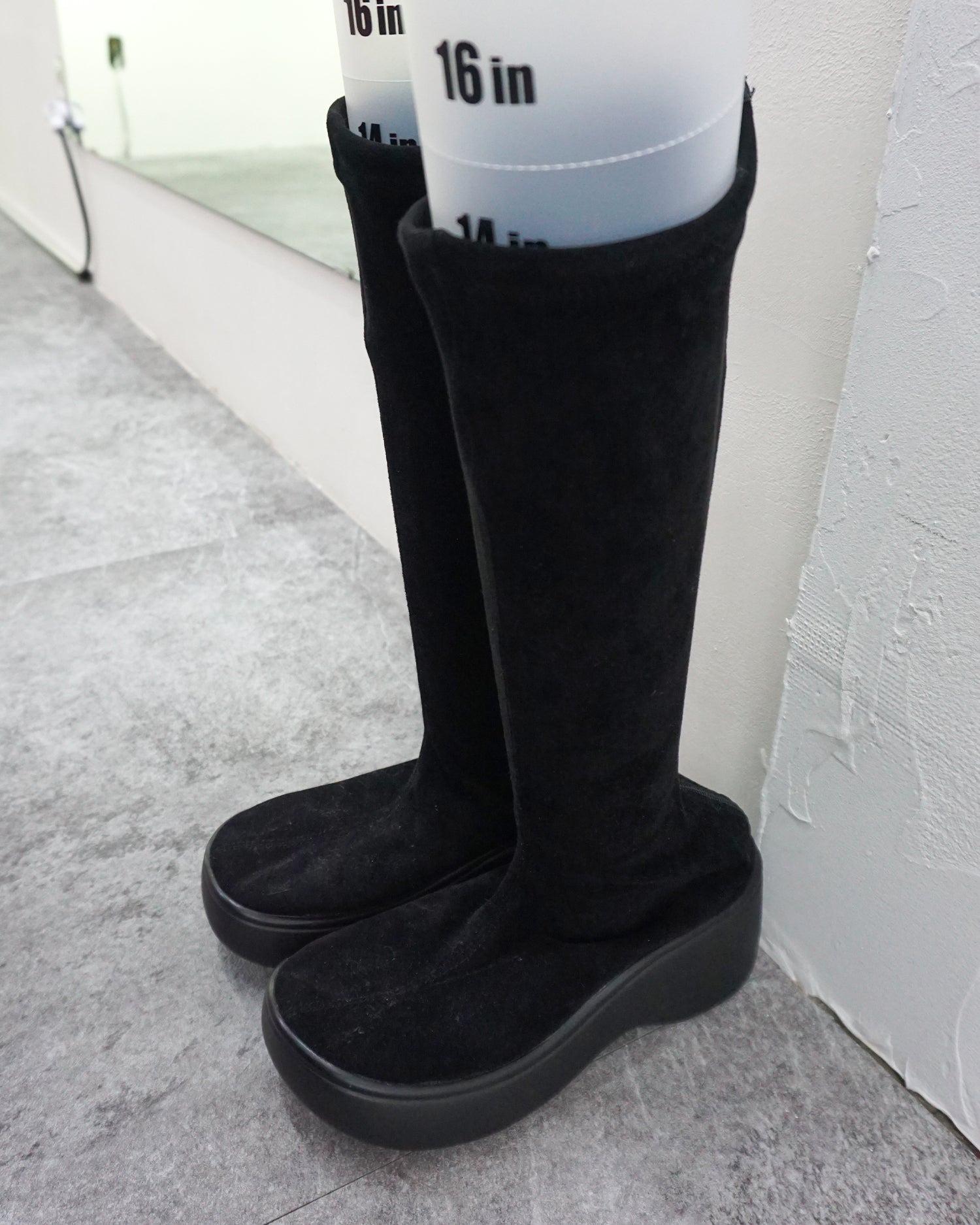 [Vintage] Velvet Slim Boots