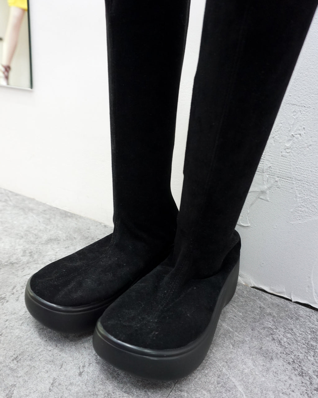 [Vintage] Velvet Slim Boots