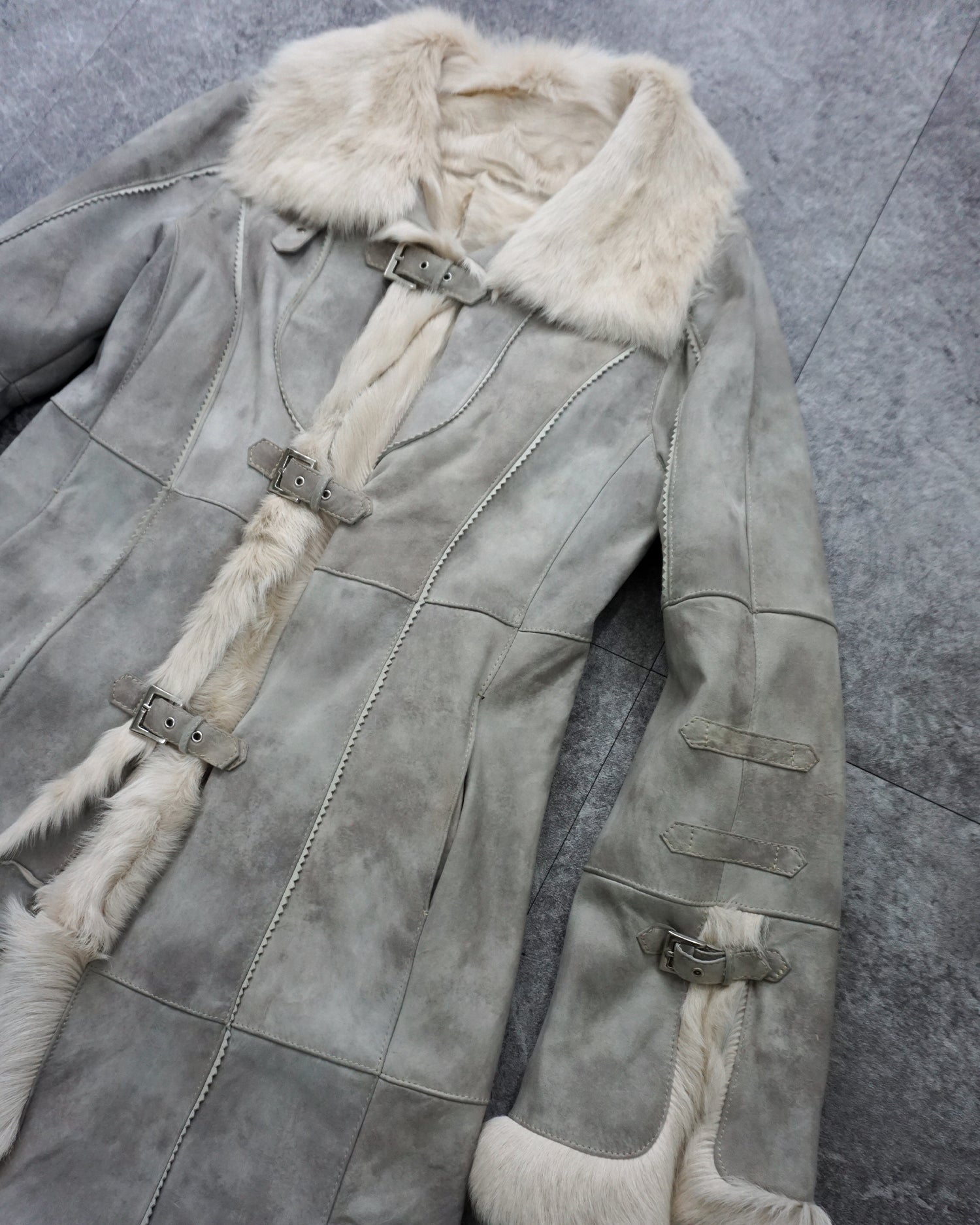 [Vintage] Lambskin White Fur Long Coat