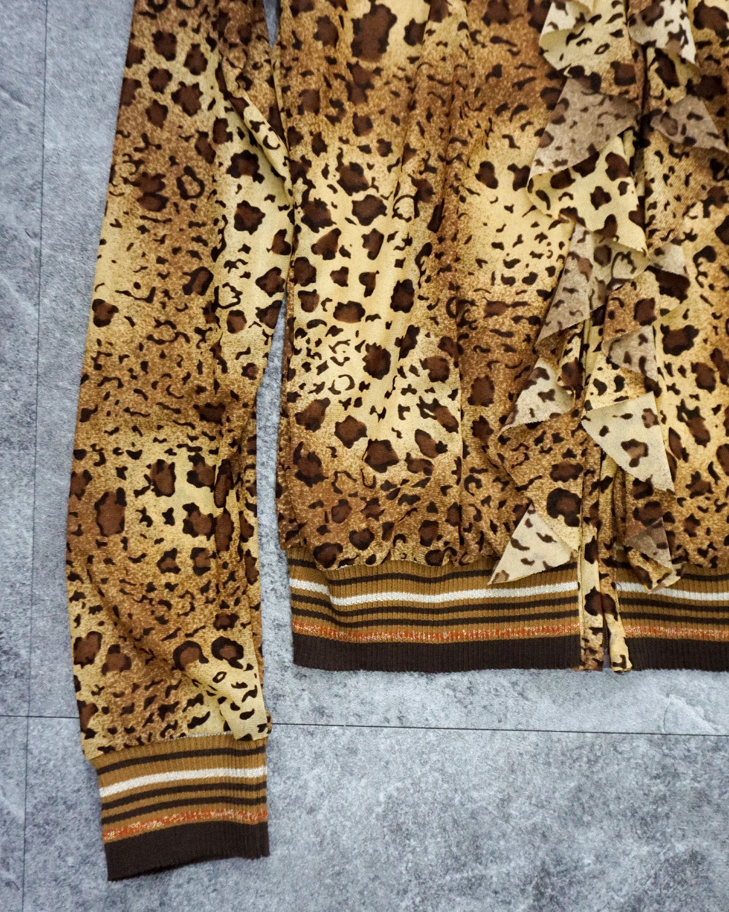 [Vintage] Leopard Frill Zip Up
