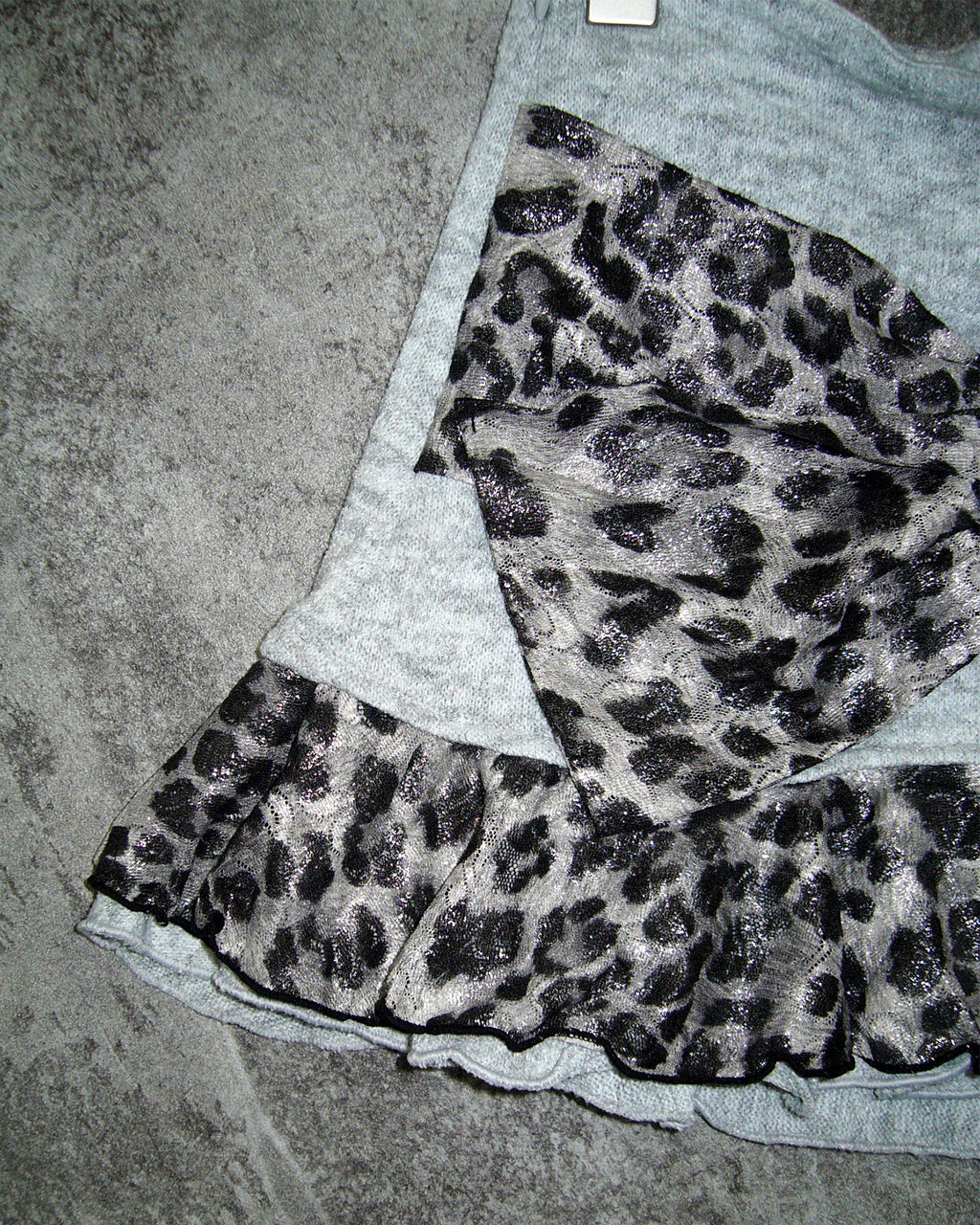 [Vintage] d.i.a Grey Leopard Ribbon Skirt