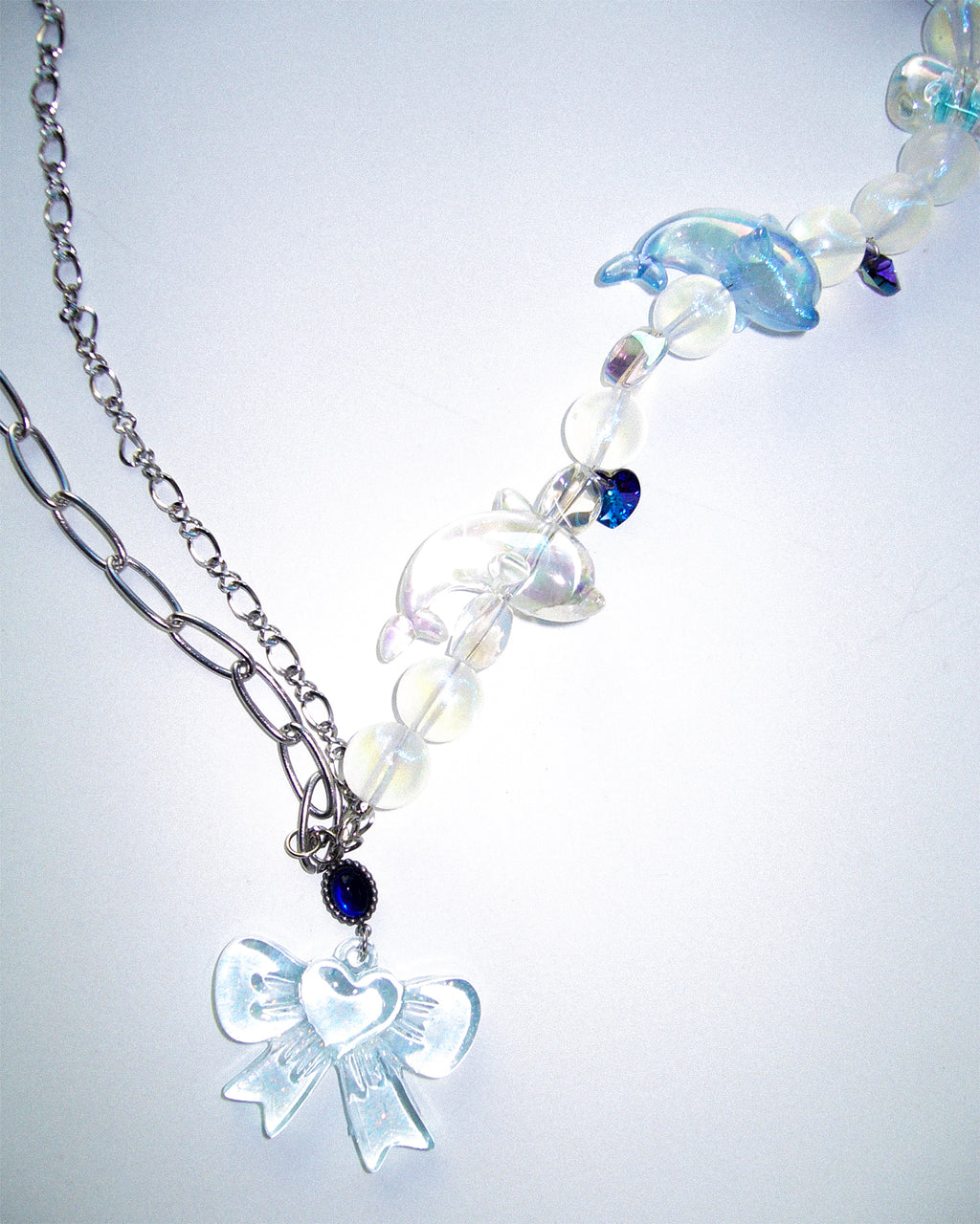 [SukiSuki] Icy Dolphin Necklace