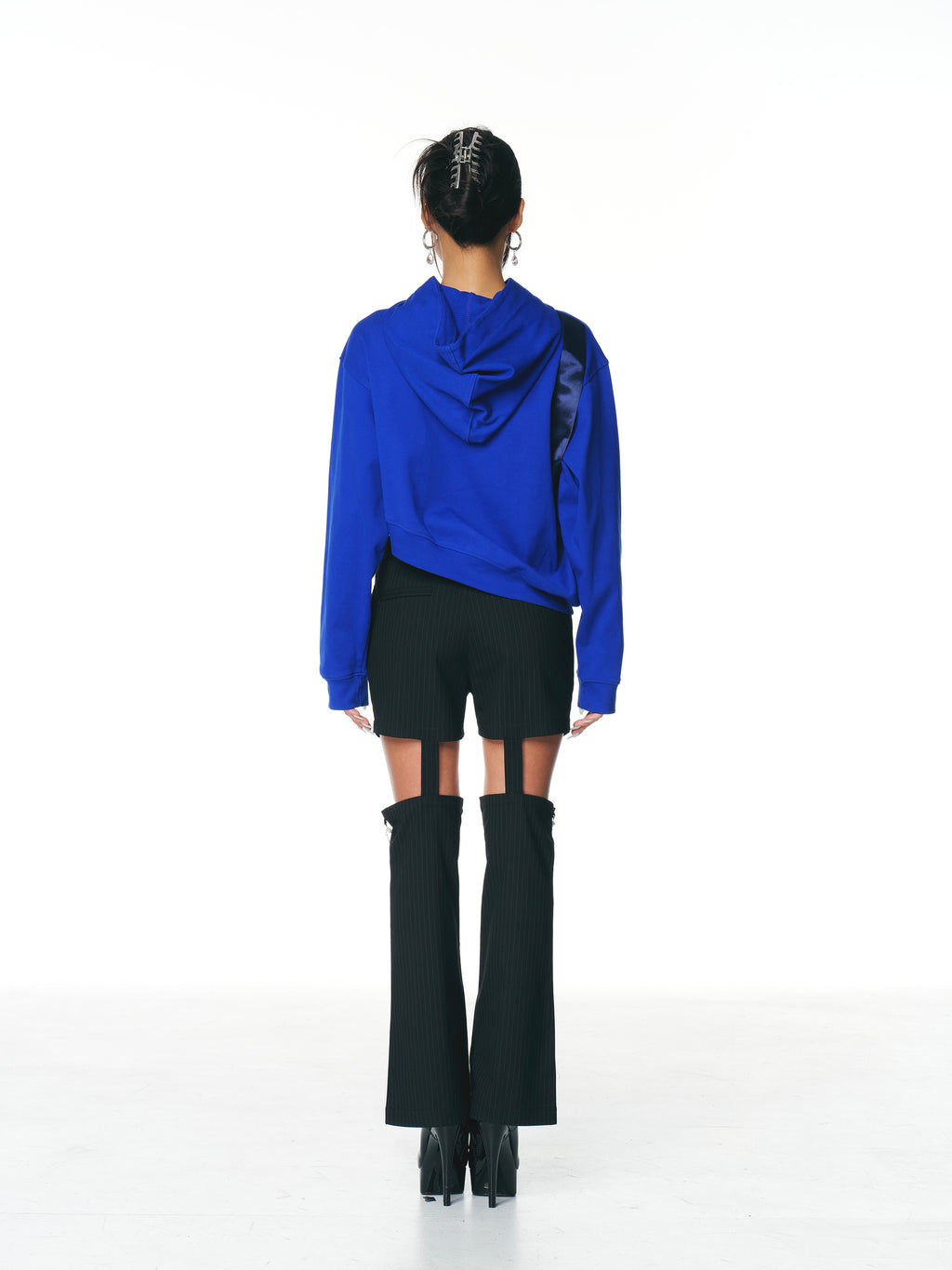[Yusuki] Asymmetric Ribbon Hoodie (Blue)