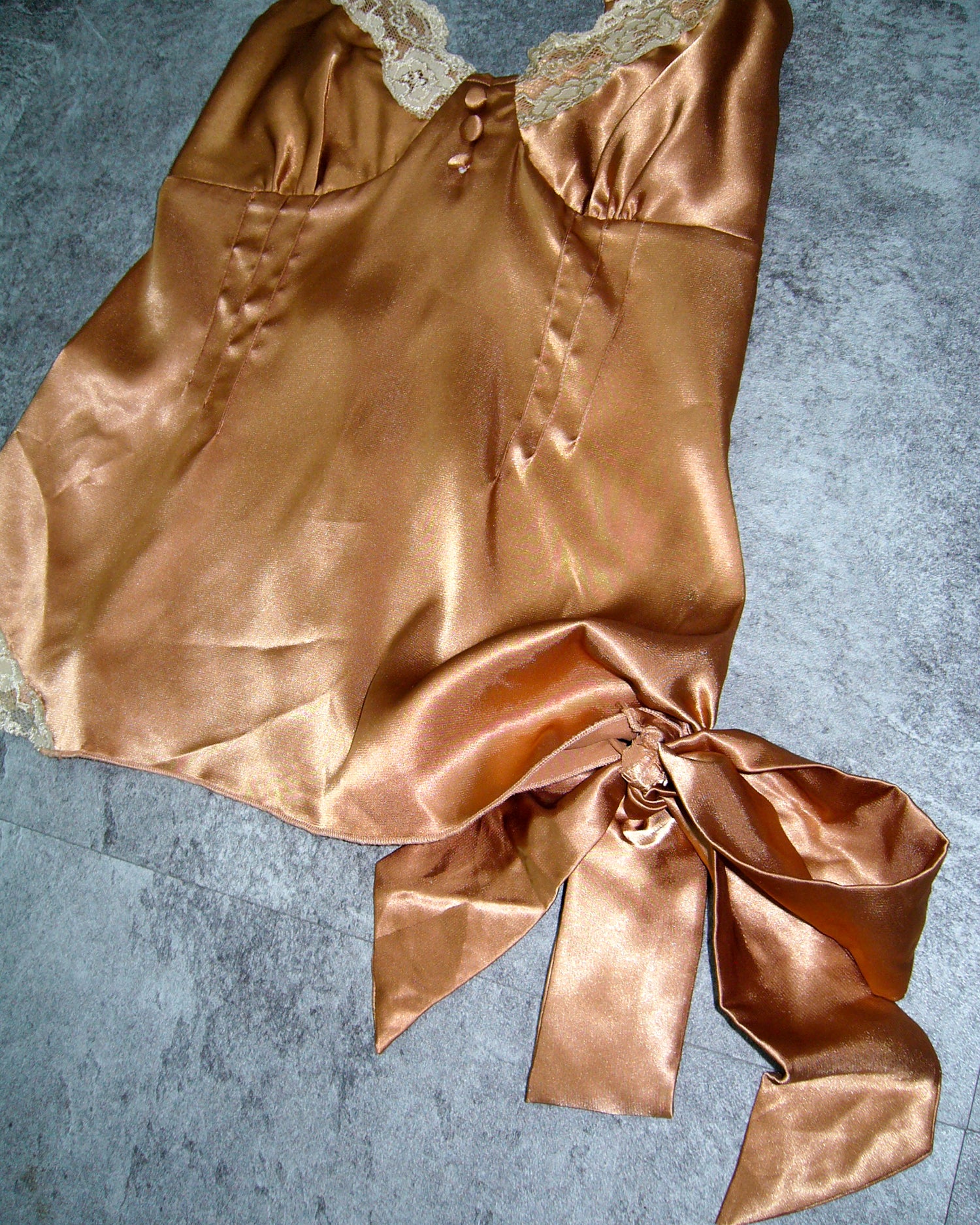 [Vintage] Brown Silk Ribbon Slip