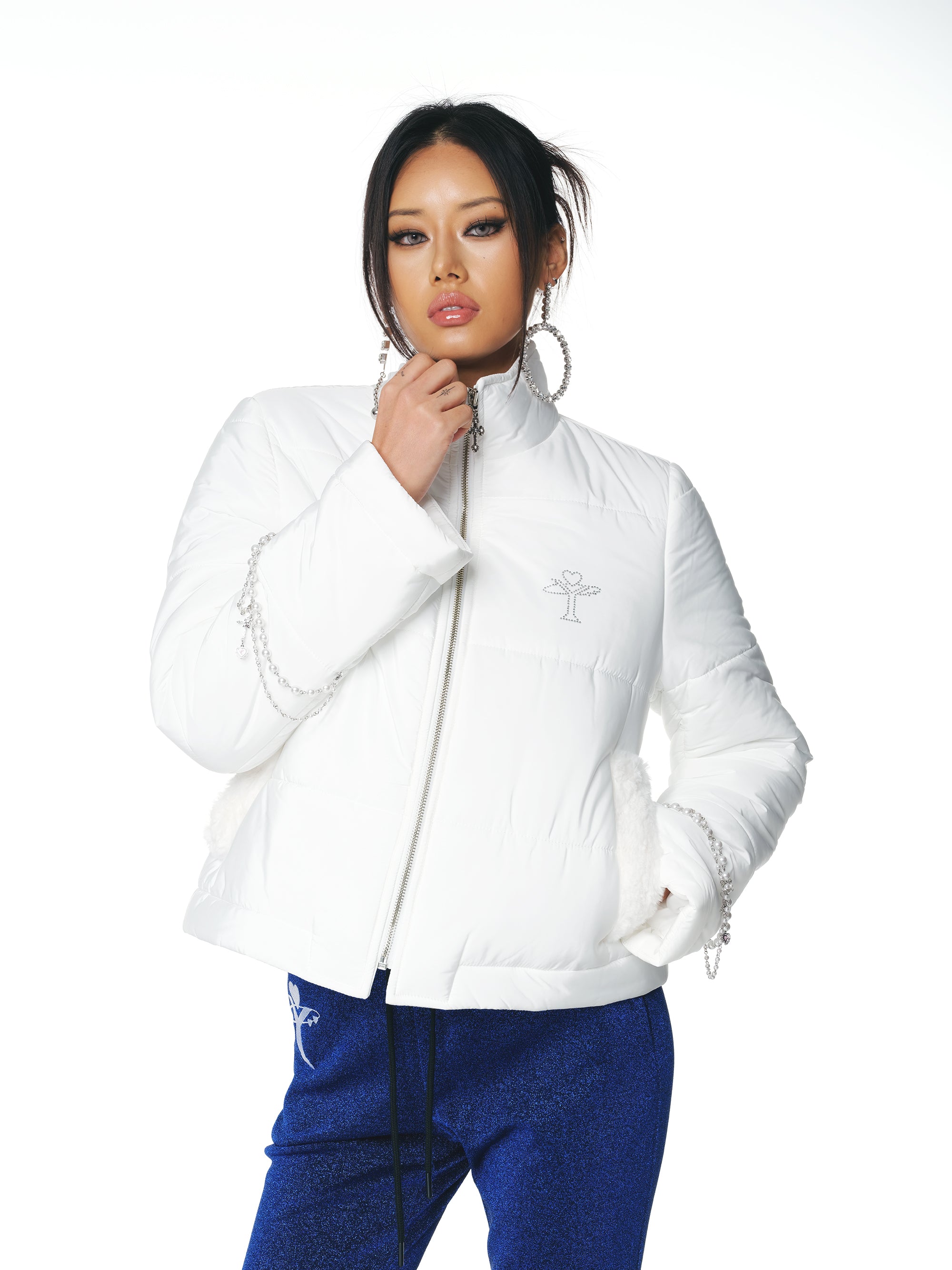 [Yusuki] Slim Puffer with Handmade Chains (White)