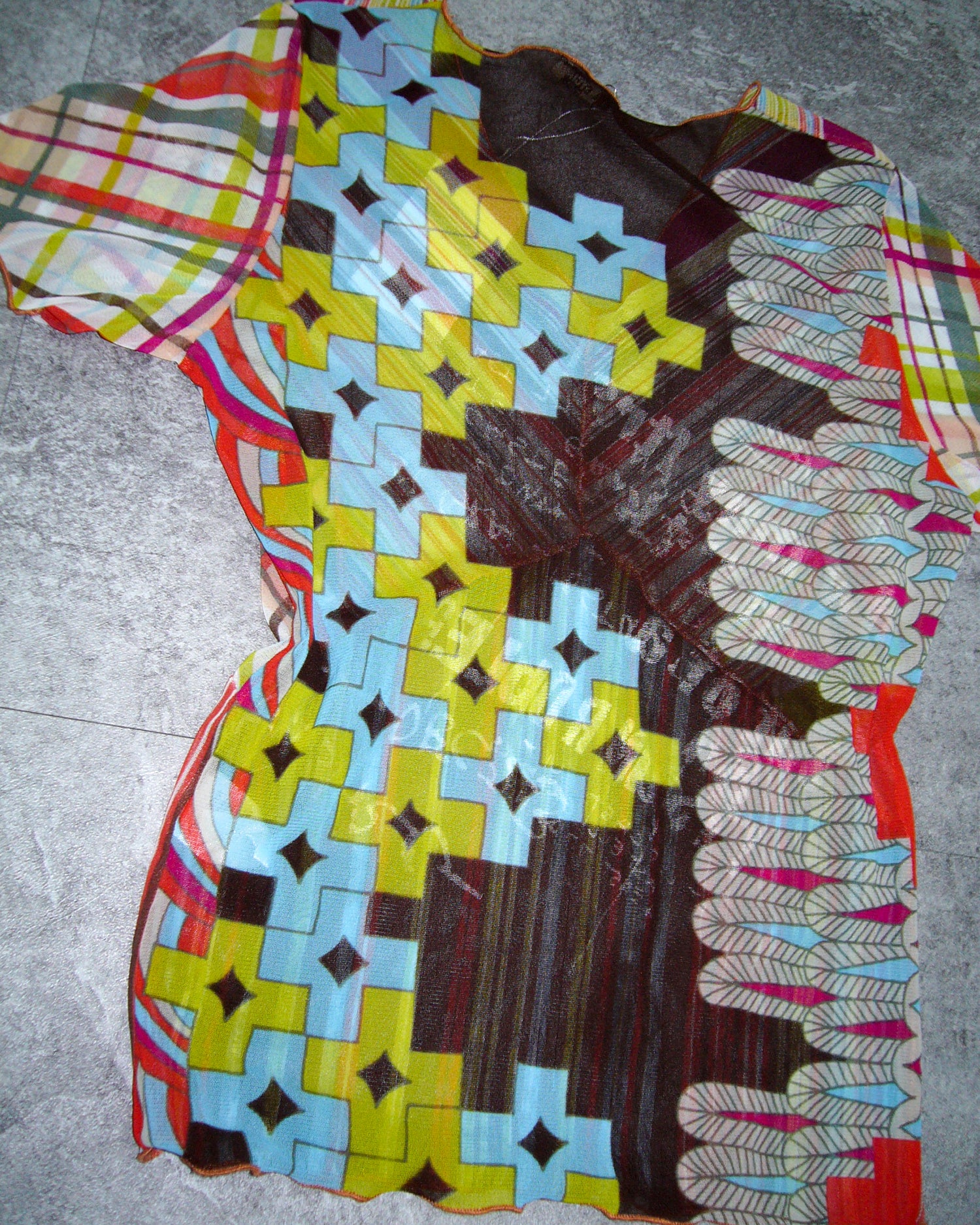 [Vintage] Lettering Pattern Top