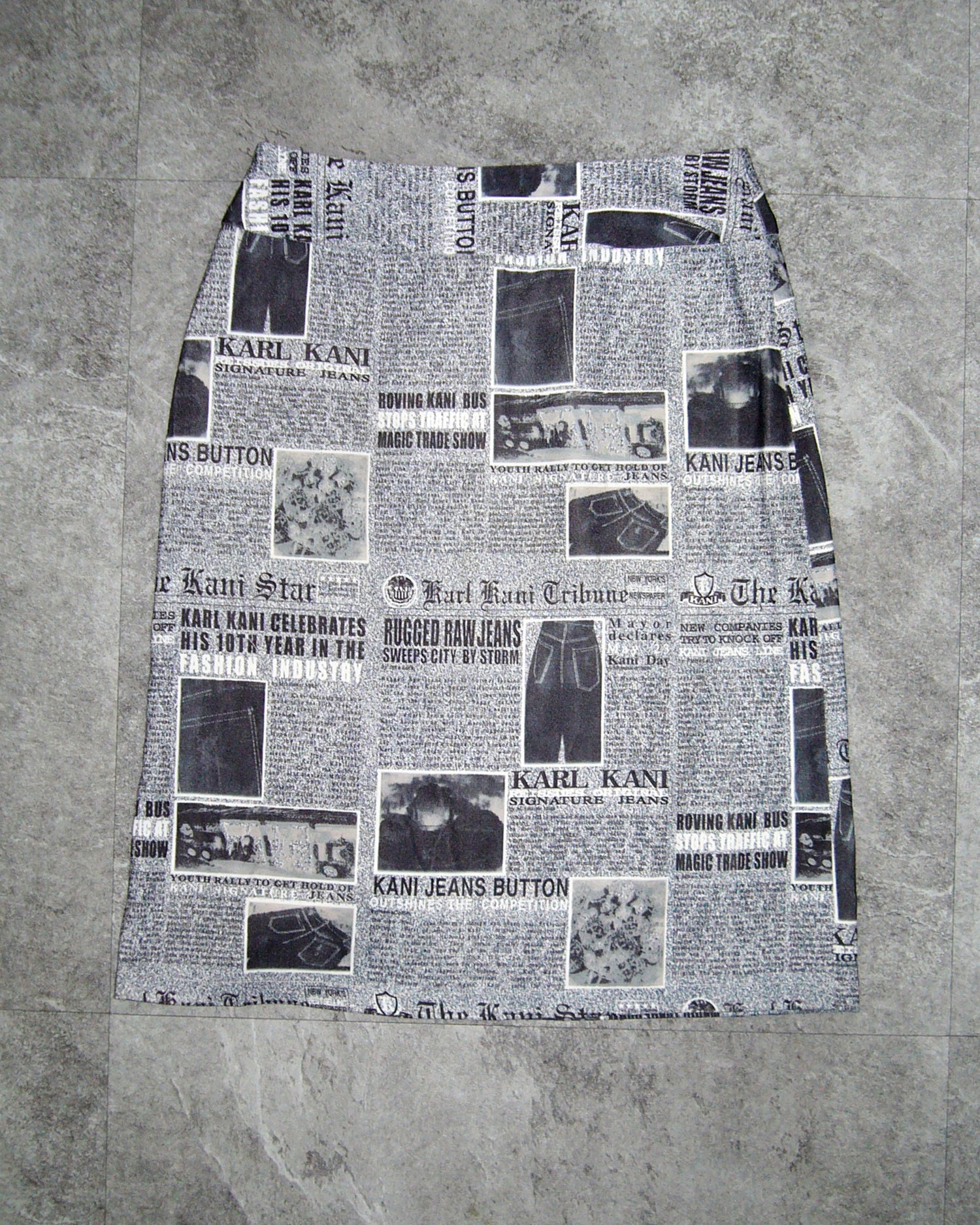 [Vintage] MIYA Newspaper Skirt