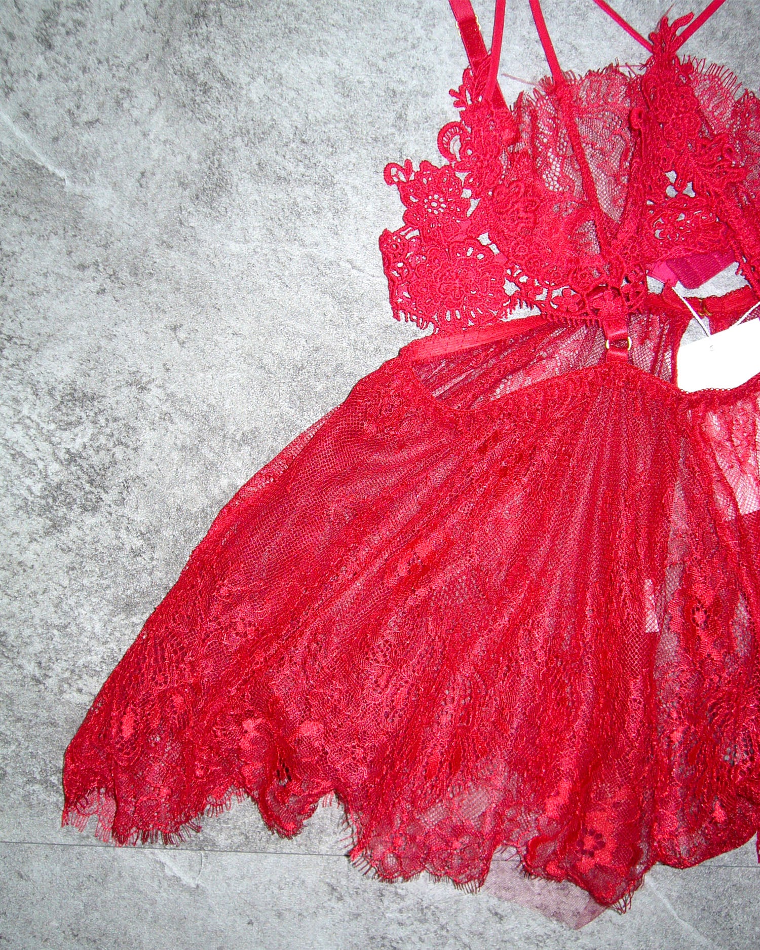 [Vintage] Red Lace Slip
