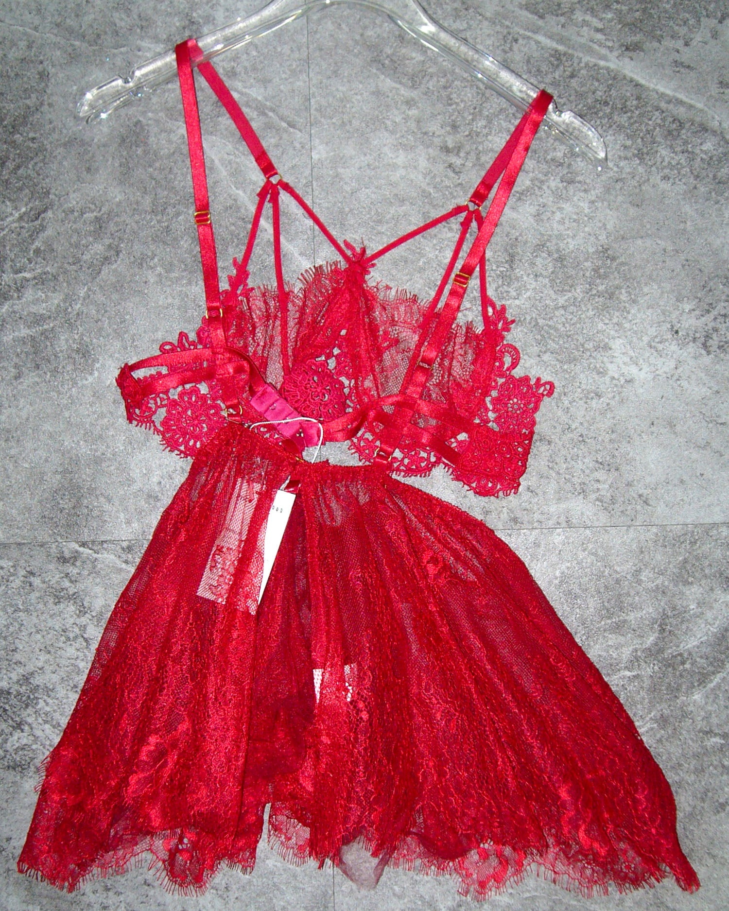 [Vintage] Red Lace Slip